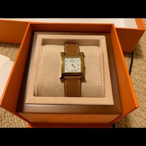 Authentic Hermes watch in gold color